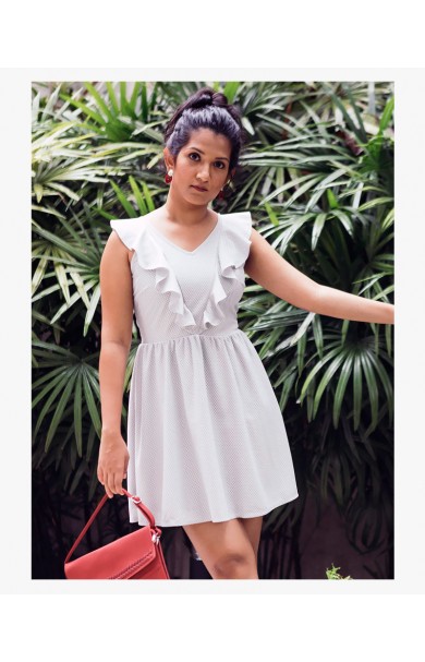 IVY SOFT RUFFLE DRESS