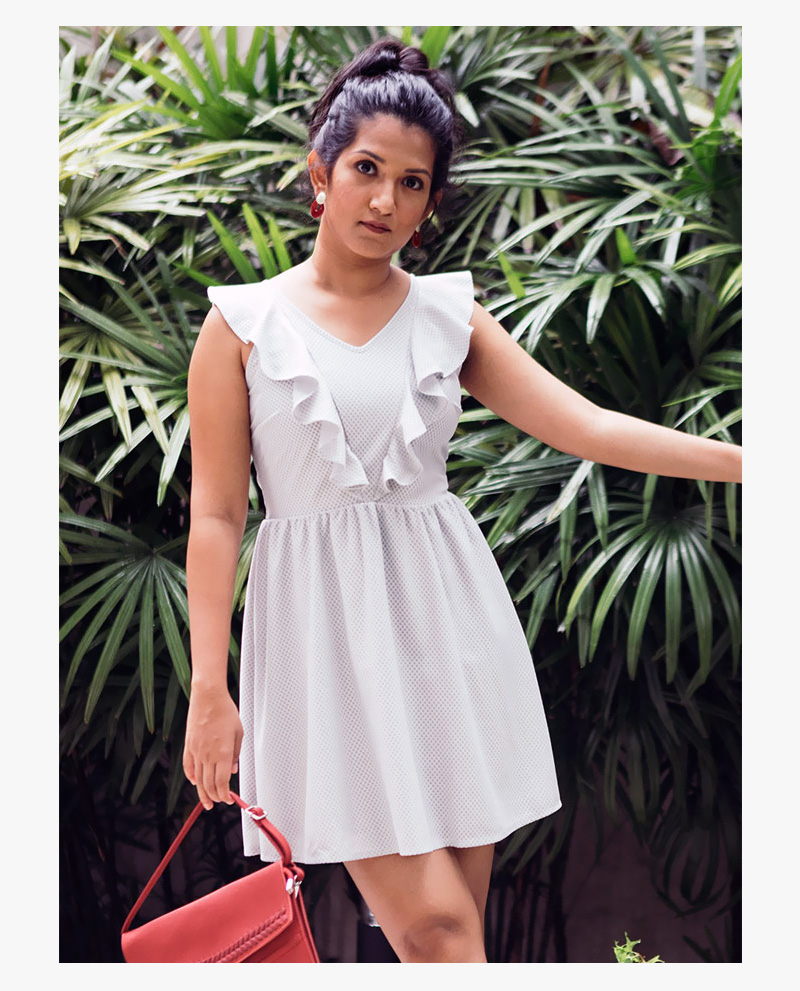 IVY SOFT RUFFLE DRESS